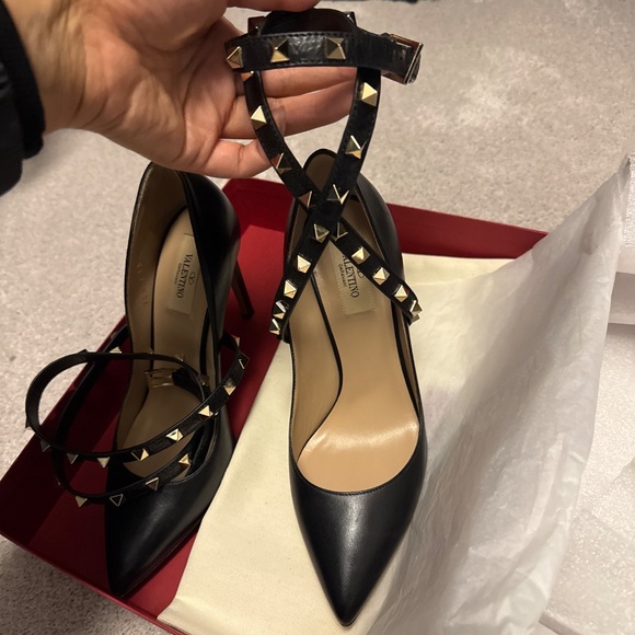 Size 38 Valentino’s  ankle wrap - Picture 3 of 8